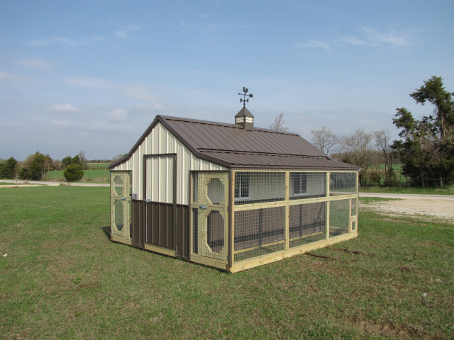 Poultry House With Shed