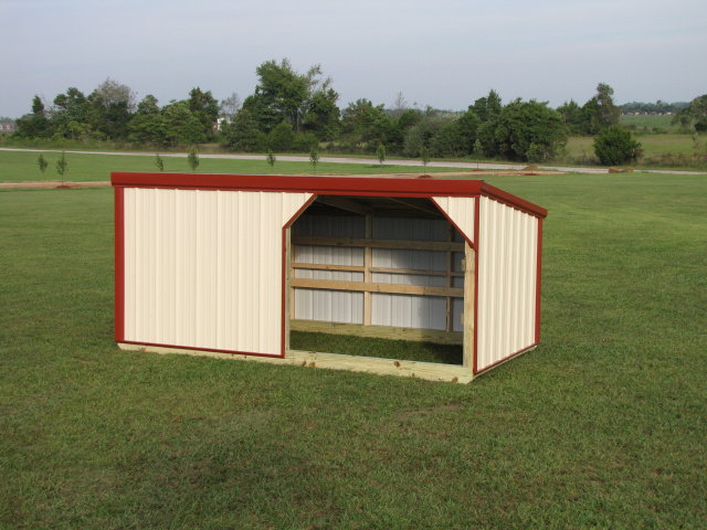 Hog Sheds with Shade Door