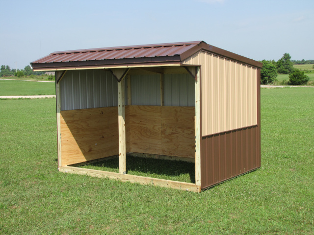 Horse Run in Shed with Tack and with Feed Room